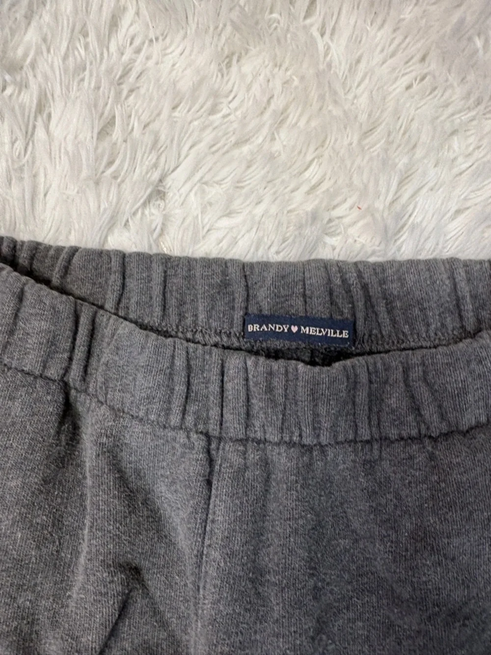 BRANDY MELVILLE ROSA SWEATPANTS Dark Gray Jogger - Picture 3 of 4